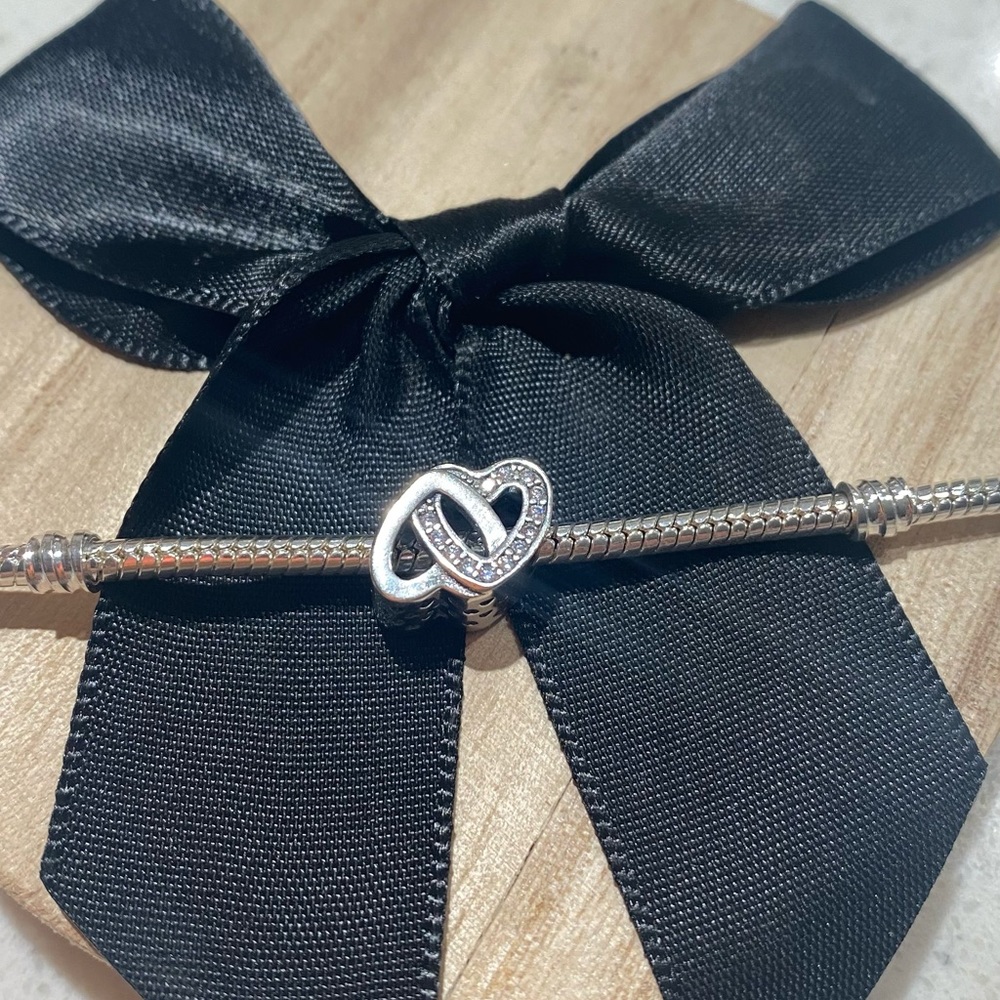 Double heart charm